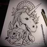 egyszarvú tetoválás vázlata # 749 - a minta hűvös változata, amely jól használható feldolgozásra és egyszarvú tetoválásként a combra