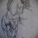 egyszarvú tetoválás vázlata # 472 - a minta hűvös változata, amely jól használható az egyszarvú vicces átalakítására és alkalmazására