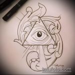 szemhéj tetoválás vázlata egy háromszögben