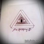 vázlat egy szemtetoválásról egy háromszögben # 311 - a minta egyedi változata, amely könnyen használható változtatásra és tetoválásként a szem hátsó háromszögében történő alkalmazására