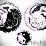 A tetoválás dizájnjának hűvös változata a Yin-Yang jel, amely alkalmas exkluzív yin-yang tetoválási vázlatokhoz