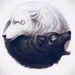 A tetoválás érdekes változata a Yin-Yang szimbólum, amely alkalmas egy yin-yang tetoválás exkluzív vázlatához