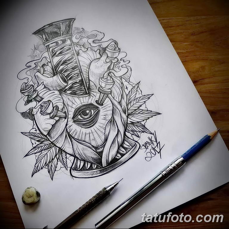 fotó vázlatok egy tetováló marihuánáról (kender) 2019.04.27. №009 - tetováló marihuána -