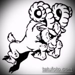 A kecske tetoválás vázlata # 995 a minta érdekes változata, amely sikeresen használható az atomok átalakítására és alkalmazására, mint például a kecsketetoválás és a kések