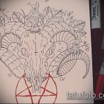 A kecske tetoválás vázlata # 972 a minta érdekes változata, amely jól használható régi iskola kecsketetoválásához és feldolgozásához