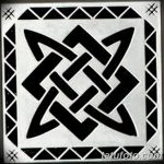 Fotoskitse af tatovering Square i Svarog fra 09/12/2018 №020 - Square i Svarog -