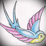 Gyönyörű fecskerajz - amely tökéletes vázlatként egy hűvös fecsketetováláshoz