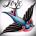 Gyönyörű fecskerajz - amely jól illik vázlatként egy exkluzív fecsketetováláshoz