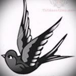 Egy fecske stílusos rajza - amely vázlatként méltó egy érdekes fecsketetováláshoz