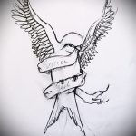 Hűvös fecskerajz - amely vázlatként tökéletes egy érdekes fecsketetováláshoz