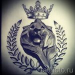 A koronás oroszlán tetoválási vázlatának hűvös változata - használható az oroszlán tetoválásához koronával az alkaron