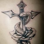 fotó Vázlatok kardról és kígyó tetoválásról, 2017. 09. 26 -án, №010 - Vázlatok tetováló kardról -