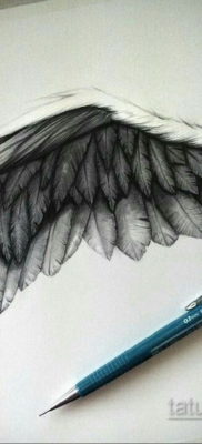 رسم لوشم من الريش على شفرة الكتف 26.09.2019 №006 -رسم وشم ريشة-