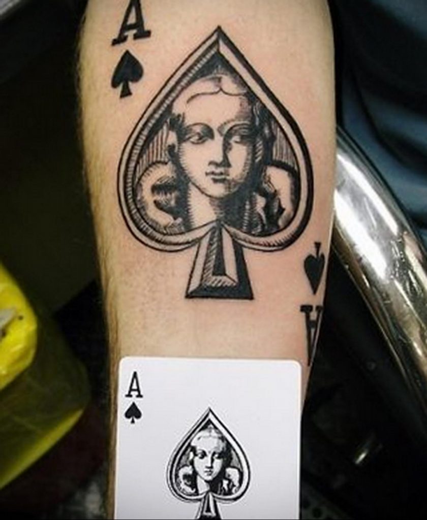 Ásó ásó tetoválás vázlata-