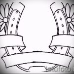 A patkó vázlat tetoválás méltó változata - használható patkótetováláshoz a fül mögött