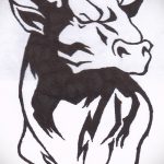 Интересна скица за татуировка с рисунка на теле - стилна идея за татуиране на теле