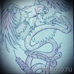 A kígyó vázlat tetoválás stílusos változata - kígyó tetováláshoz használható a kar körül