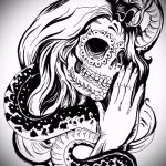 A kígyó tetoválási vázlatának eredeti változata - kígyóhoz és rózsatetováláshoz használható