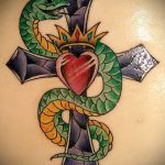 A kígyóvázlat tetoválás egyedi változata - old school kígyó tetováláshoz használható