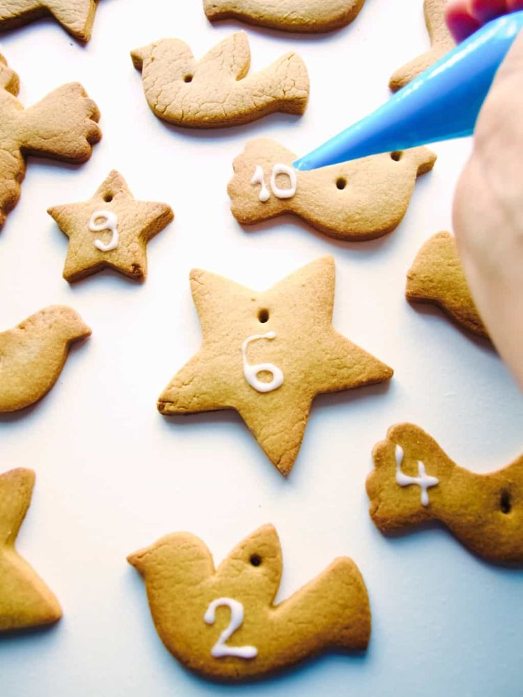 perník číslo poleva hviezdy lastovičky jedlý recept advetskalender