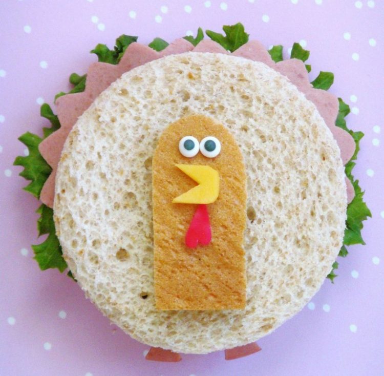 Sendvič pre deti v tvare morky jesť-deti-guľaté-stulle-morčacie-kôrkové-syrové-sendviče