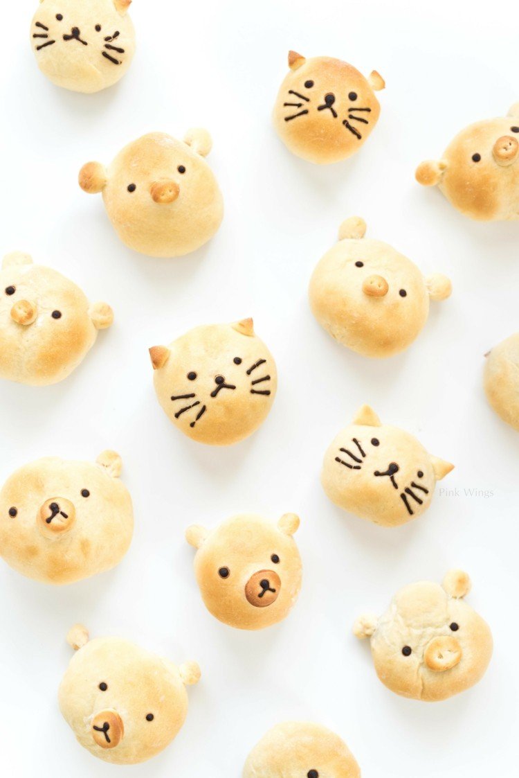 Upečte si rožky sami pre detské jedlo eat-kids-broetchen-animals-tiger-pig-shapes