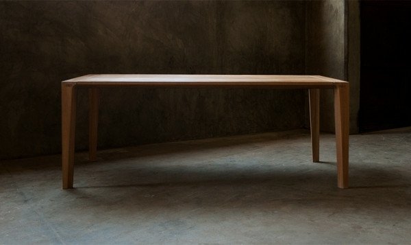 moderný minimalistický drevený jedálenský stôl Drevený jedálenský stôl v škandinávskom dizajne nábytku