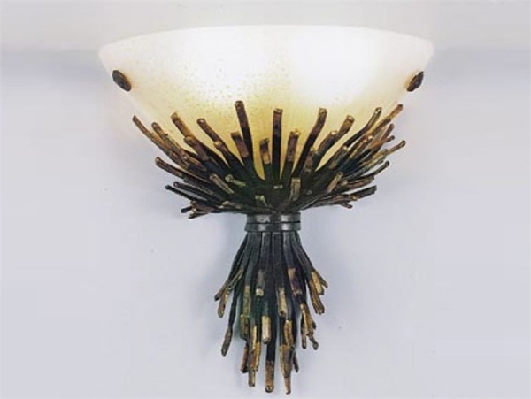 Nástenné svietidlo Firenze Florantine-Renaissance Nástenné svietidlo Firenze sprostredkúva florentskú renesanciu