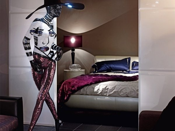 exkluzívne stojacie lampy sicis ženská postava rafinovane mozaikové obloženie