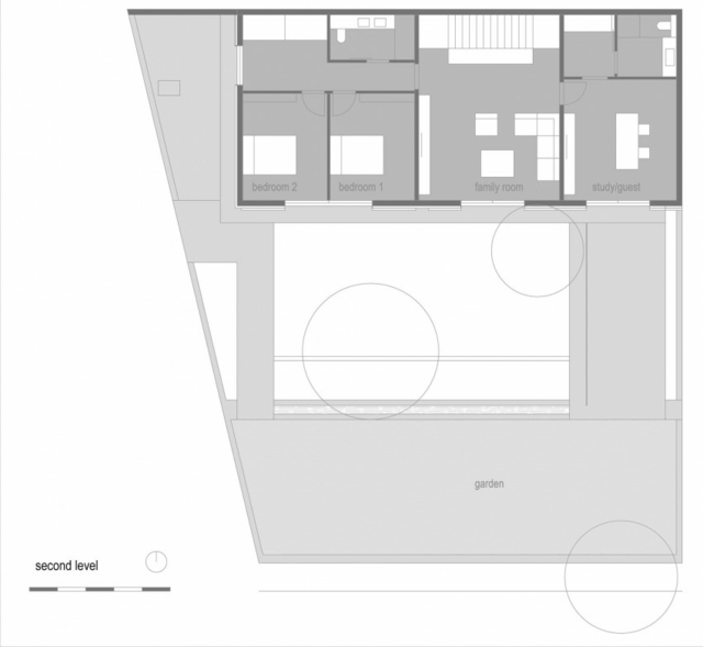 Pohľad na distribúciu miestnosti domu nad druhým poschodím
