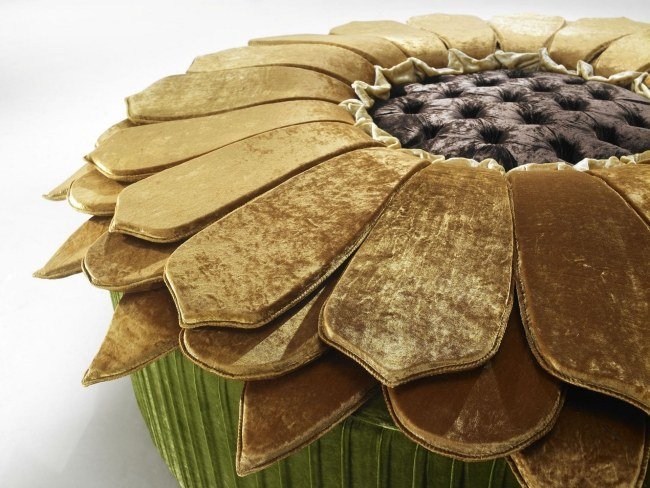 Slnečnicový pouf čalúnený Vers Le Soleil Slnečnicový puf Pouf-čalúnený Vers Le Soleil