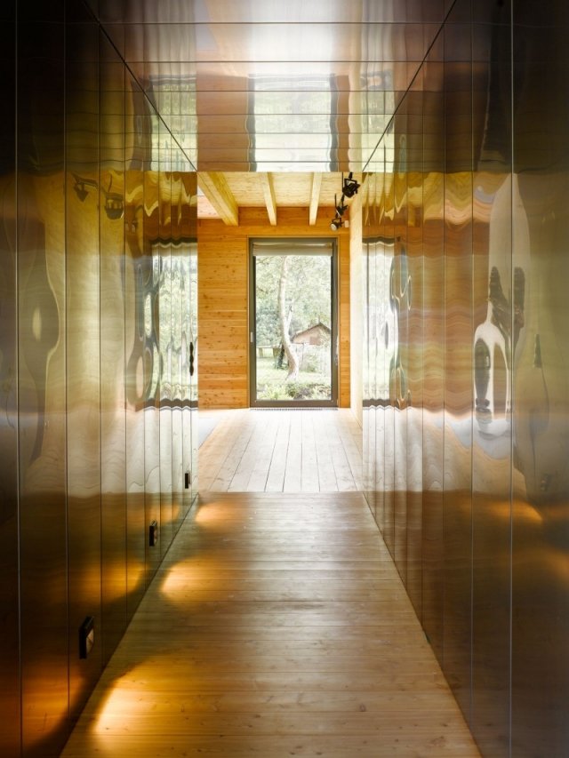 Dizajn chodby slnko odráža krásne dlhé spojenie Rodinný dom chodba slnko odráža krásne dlhé spojenie