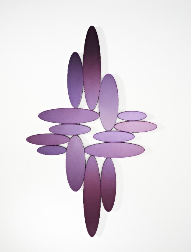 oválne nástenné zrkadlo fialové Deknudt Mirrors