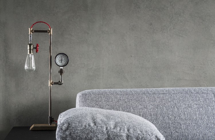 Nábytok a bytové doplnky v minimalistickom industriálnom štýle farba-sivá-vizuálne efekty-betón-gauč