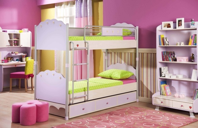 dizajn na stenu detská izba dievča purpurová stena poschodové postele color-design-nursery-girl-purple-wall-palandy