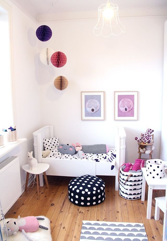 farebný dizajn detská izba dievča škandinávsky biely bodkovaný color-design-nursery-girl-scandinavian-white-dotted