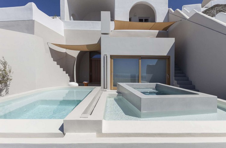 spoločná záhrada bazén prázdninové domy posuvná stena