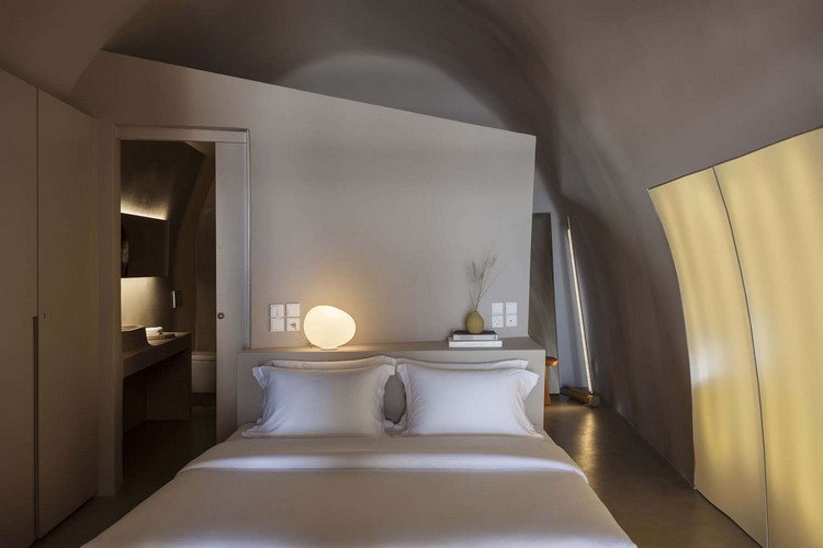 interiér farebných svetelných efektov spálne