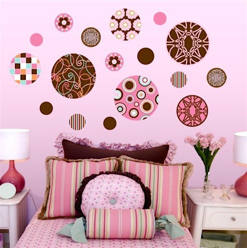 kombinácia svetlo ružovej hnedej dekorácie na stenu dievčenská kombinácia žiarivo ružovej hnedej dekorácie na stenu