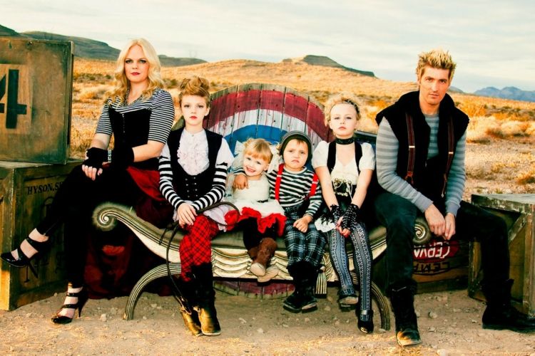 Karnevalové kostýmy nápady cirkusovej rodiny rodinné deti krotitelia zvierat