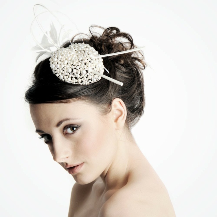fascinátor pre svadobné korálky-šperky-hlava-pásmo-deko