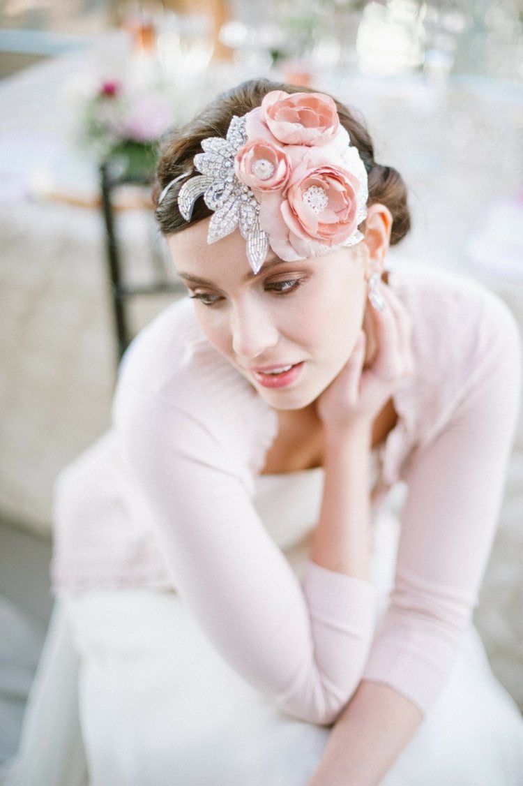 svadobný fascinátor výšivka hodváb-lososová farba-vintage-štýl