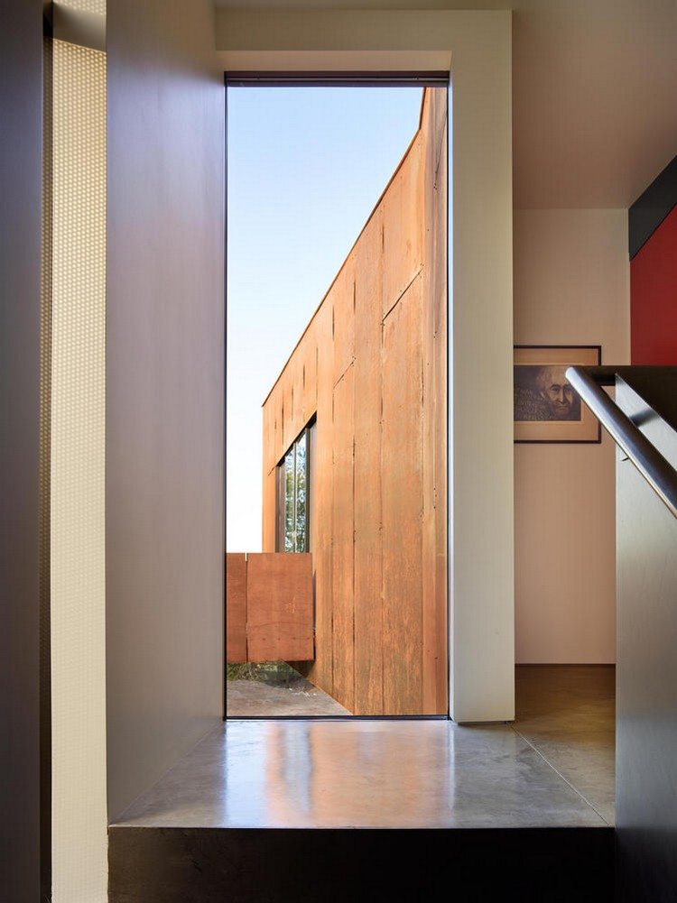 fasádne oceľové sklo zvetrané oceľové plechy hrdzavé okno