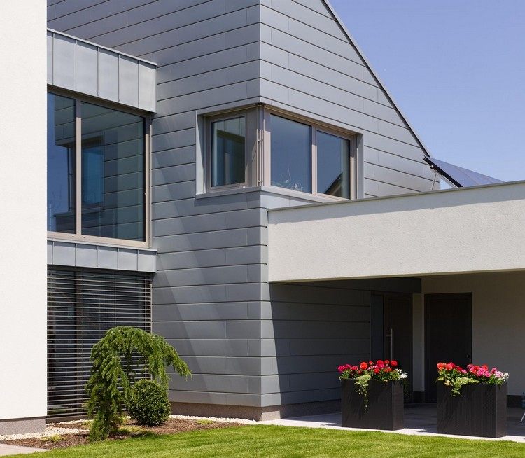 Západkový systém pre rodinné domy zvýrazňuje jednotlivé stavebné objemy