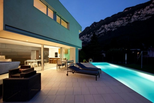 bazén-oblasť-Riva-SanVitale-House