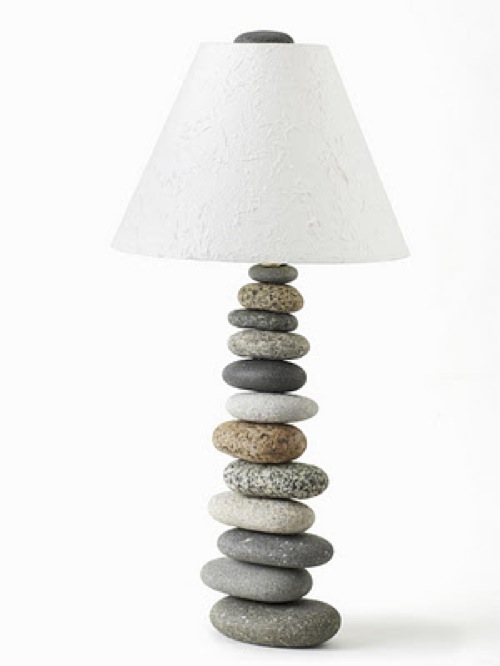 Nočné lampičky v prevedení Balanced Stone Lamp-Vivaterra