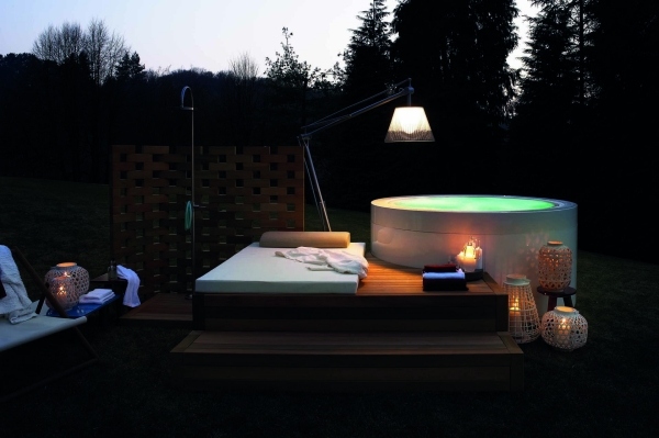 Vonkajšia sprchová vírivka Zucchetti-Kos z Talianska