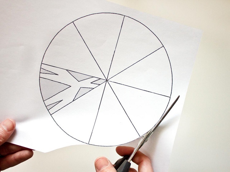 Obrázky na okno-Vianočné drotárstvo-snehové vločky-vianočná hviezda-vystrihnúť-krok-2