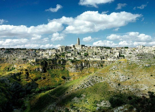 Hotel Taliansko-historické objekty, ktoré sa majú obnoviť Hotel Taliansko-historické objekty