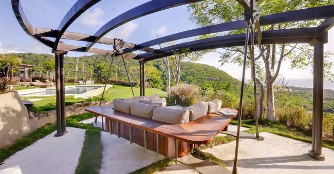 Opium mustique prázdninové domy ostrov hojdačka drevo Prázdninový dom Opium mustique drevo hojdačka